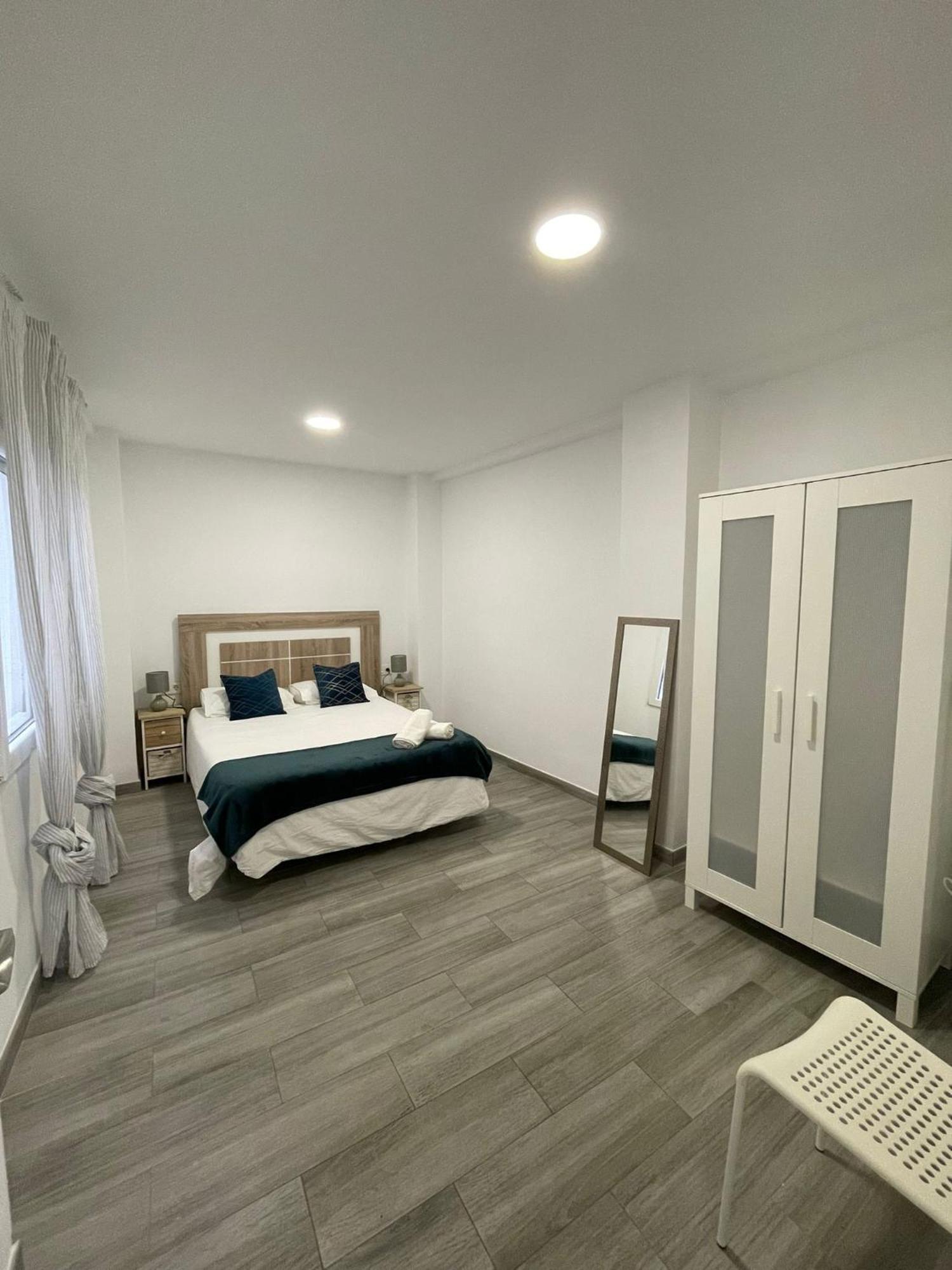 Apartamento Centrico Y Coqueto Granada Luaran gambar